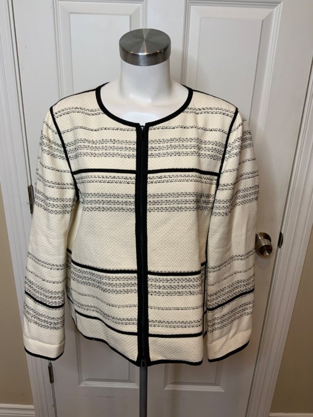 Lafayette 148 New York Cream Black Striped Tweed Zip-Up Jacket, Size XL
